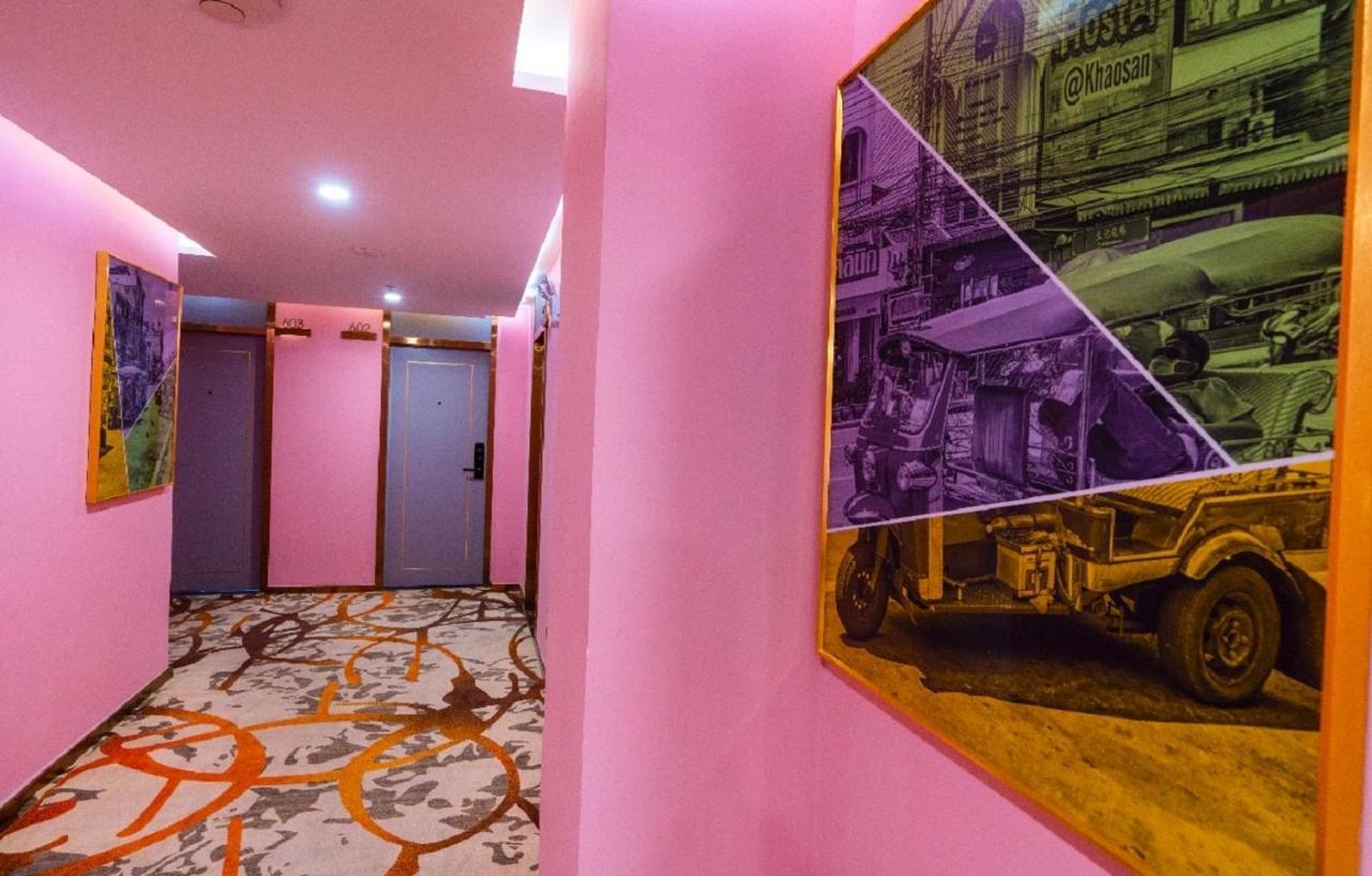 Sapphire Hotel Silom Bangkok Exterior foto